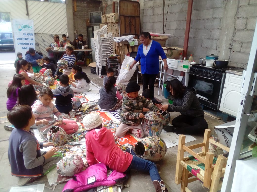 Actividad 1: Taller de manualidades